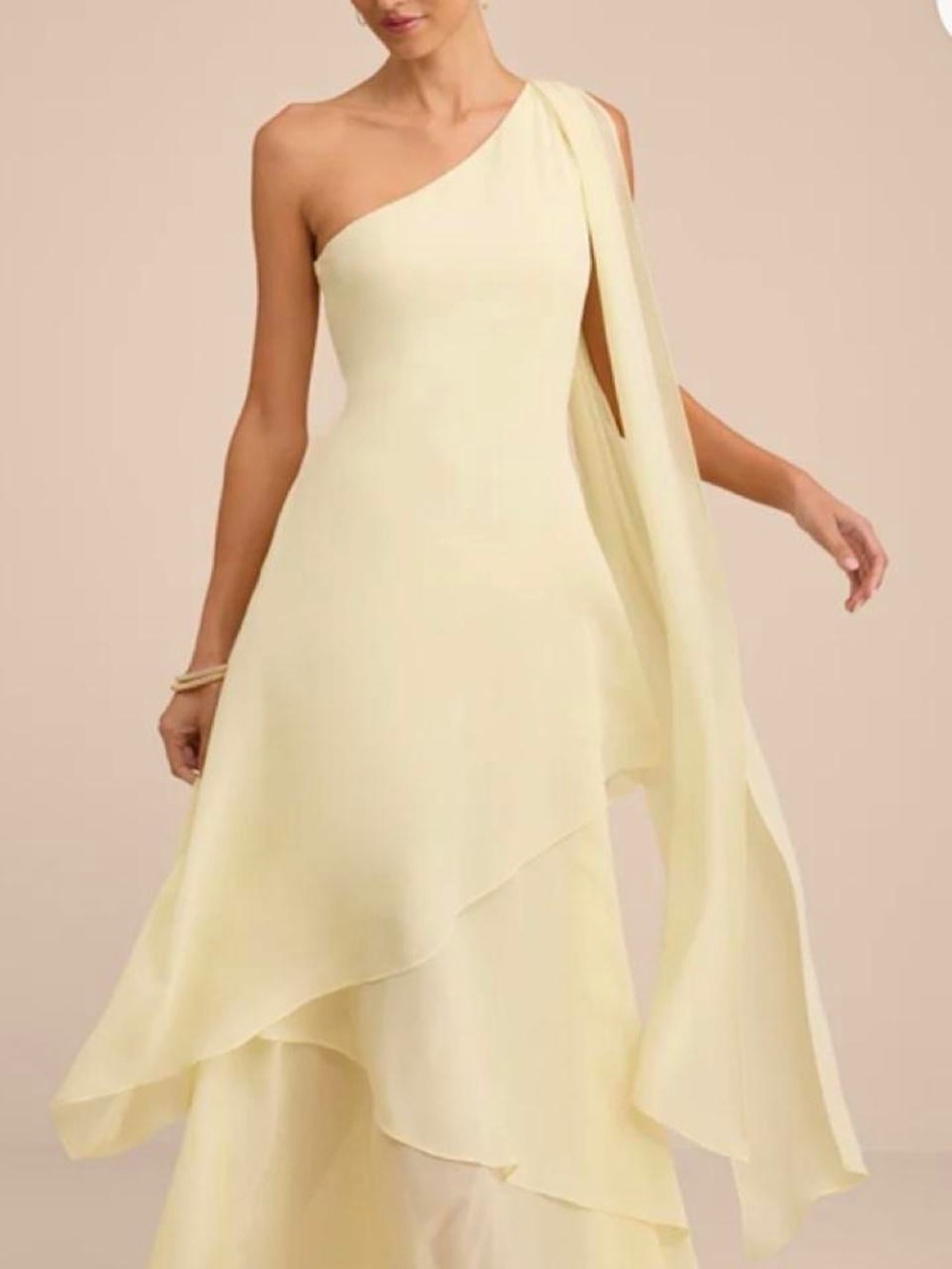 NWT Lulus One-Shoulder Layered Chiffon Dress in Pale Yellow